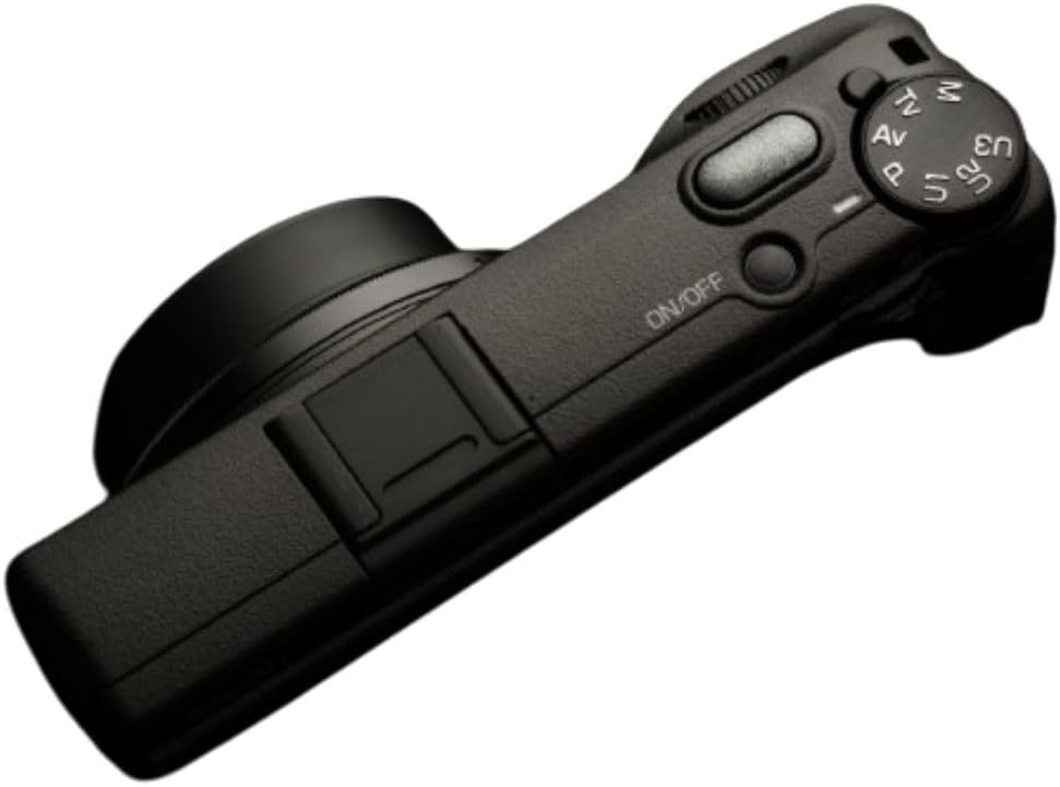 RICOH GR IIIx HDF, Premium Digital Compact Camera with a Built-in Highlight Diffusion Filter, 24MP APS-C Size CMOS Sensor, 40mmF2.8 GR Lens (in the 35mm Format)
