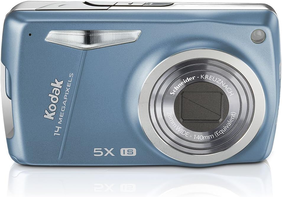 Kodak Easyshare M575 14 MP Digital Camera with 5x Wide Angle Optical Zoom and 3.0-Inch LCD (Lake Blue)
