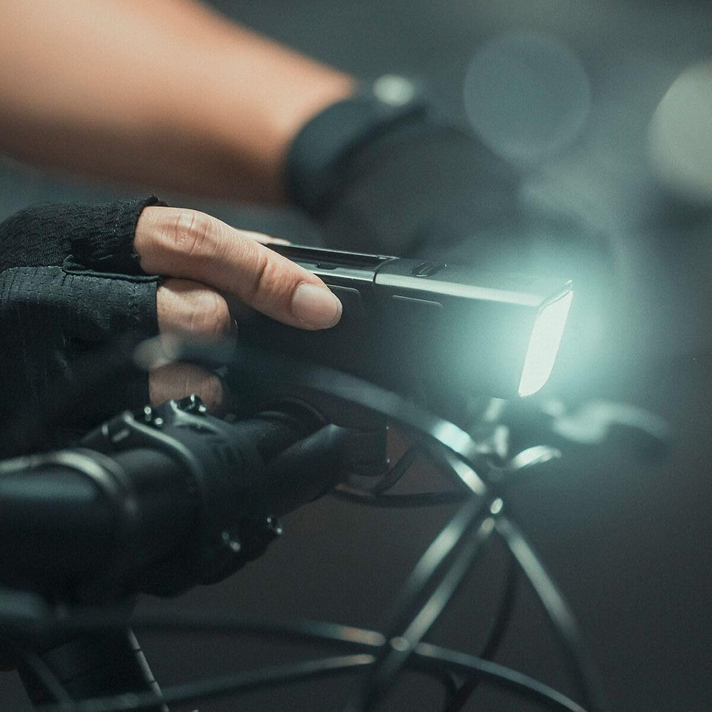 Topeak PowerLite BT Combo Bike Light Set – 800 Lumen Bluetooth Front Light + 80 Lumen Wireless Rear Light, Multi-Mode, USB Rechargeable, IPX6 Waterproof Safety Lighting