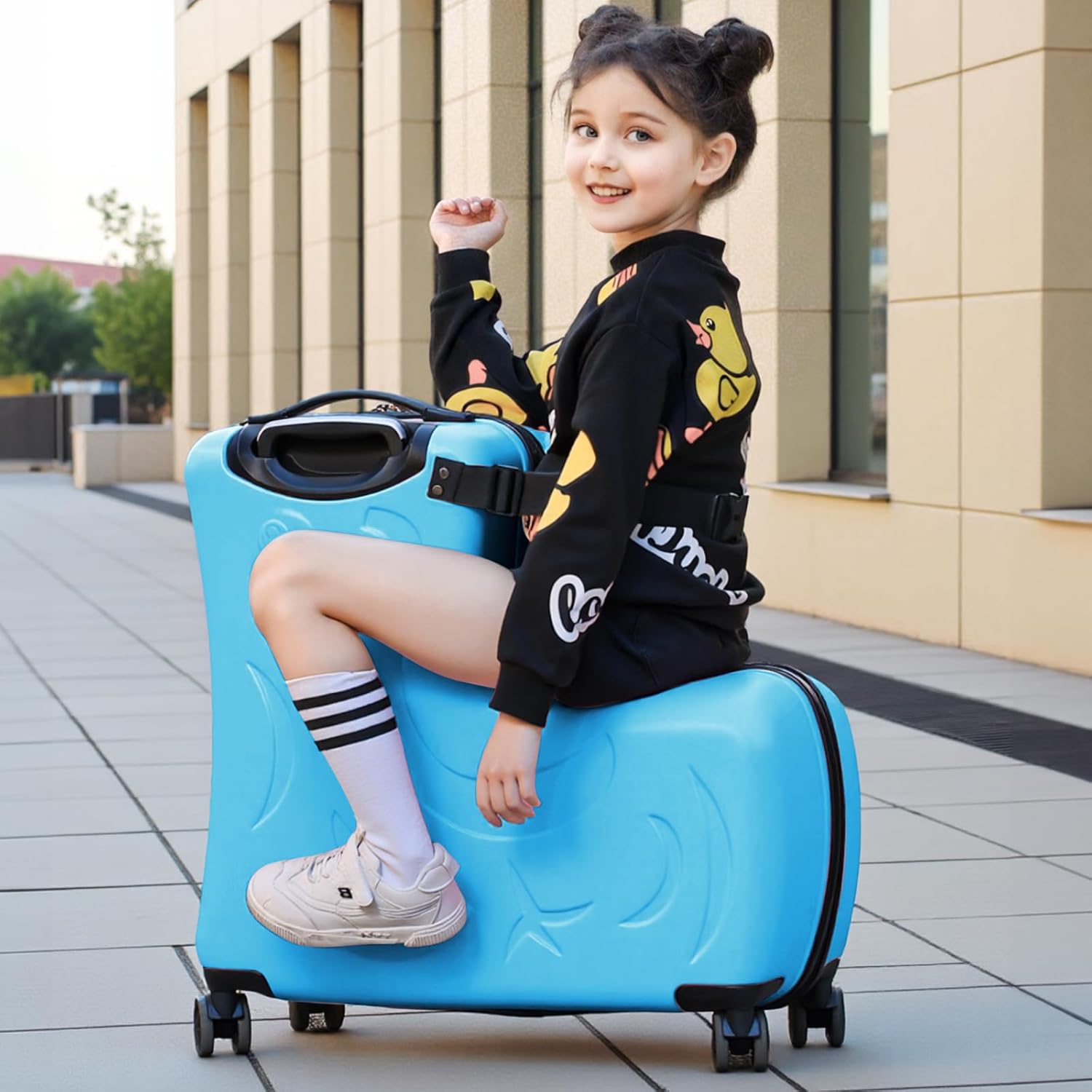 Toddler Luggage Ride On Suitcase for Kids with 4 Spinner wheels, Hardside Travel Luggage for Boys and Girls Ages 2-12 (Ocean Blue, 20-Inch)