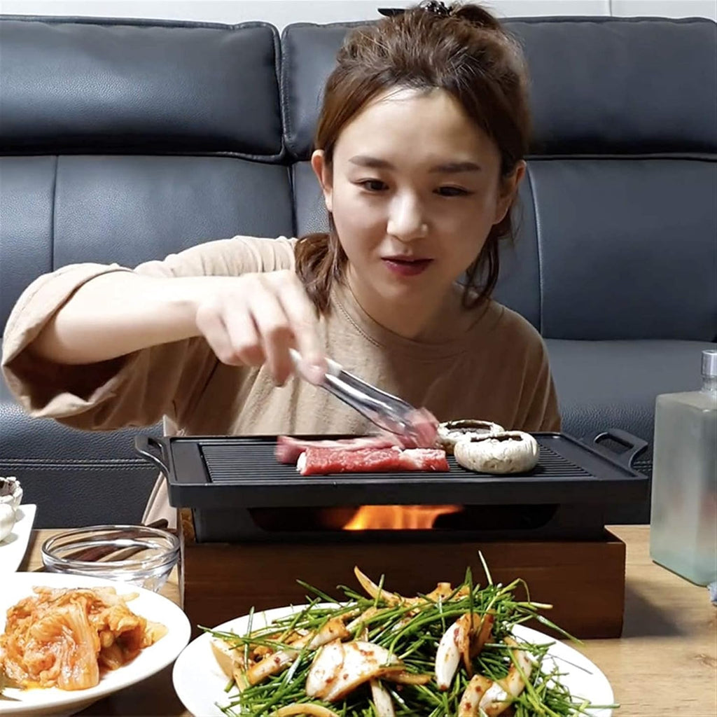 BBQ Grill Outdoor Tabletop Barbecue Grill For Garden Picnics Party Smokeless Portable Grill Korean Japanese Barbecue Grill Charcoal Oven Alcohol Stove Household Non-Stick Cooking Tools (28x15cm)
