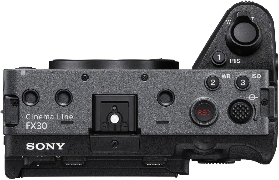 Sony FX30 Super 35 Cinema Line Camera with E PZ 18-105mm f/4.0 G OSS Lens