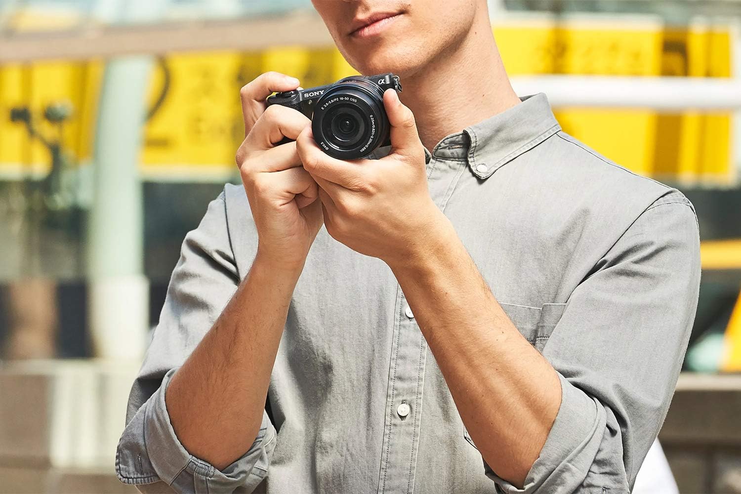 Sony a5100 16-50mm Mirrorless Digital Camera with 3-Inch Flip Up LCD (Black) (Renewed)