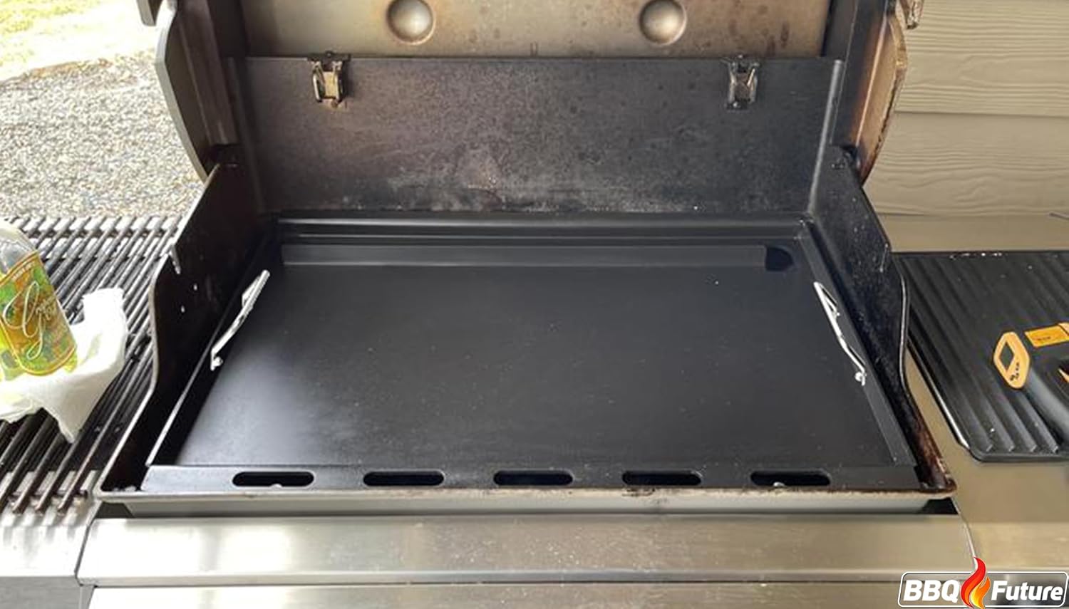 Full Size Griddle Insert for Weber Genesis 300 Series Gas Grills, 7524 Flat Top Grill Griddle Insert with Handles for Weber Genesis E310 E320 S330 EP310 EP320 EP330 CEP-310 Series, Carbon Steel