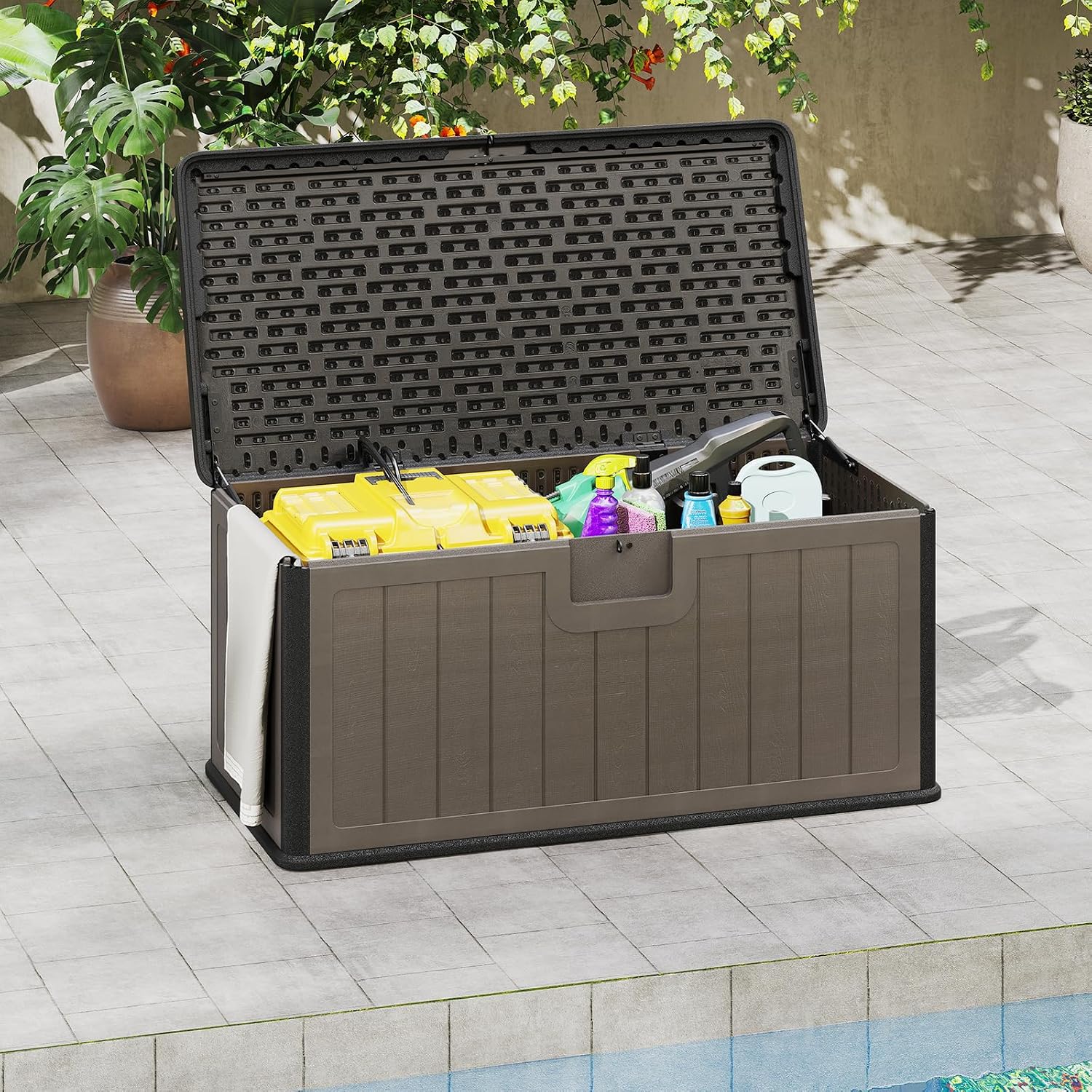 Giantex 100 Gallon Deck Box, Waterproof Resin Box with Lockable Lid, 440Lbs Outdoor HDPE Storage Container Bench for Patio Furniture Cushions, Pool Tools & Garden Accessories (Black+Brown)