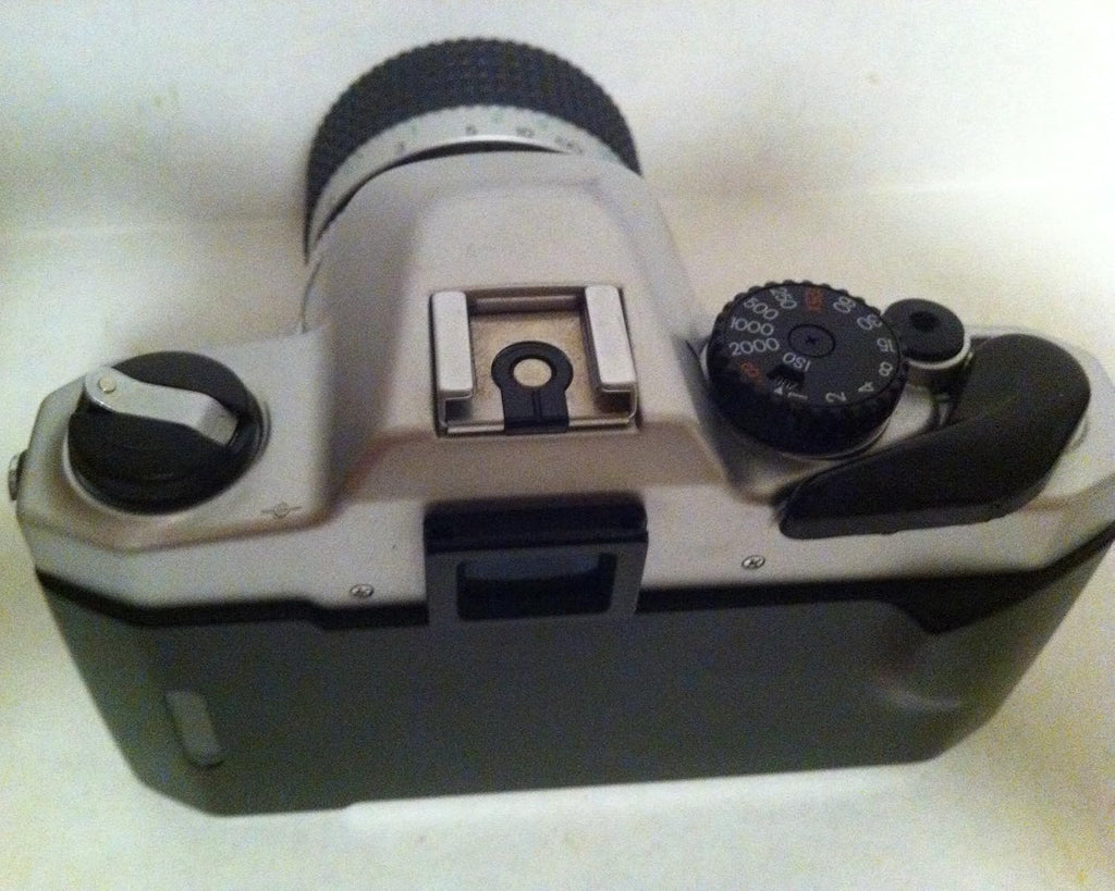 Vivitar V-4000 35mm SLR Camera Kit w/ 35-70mm Lens