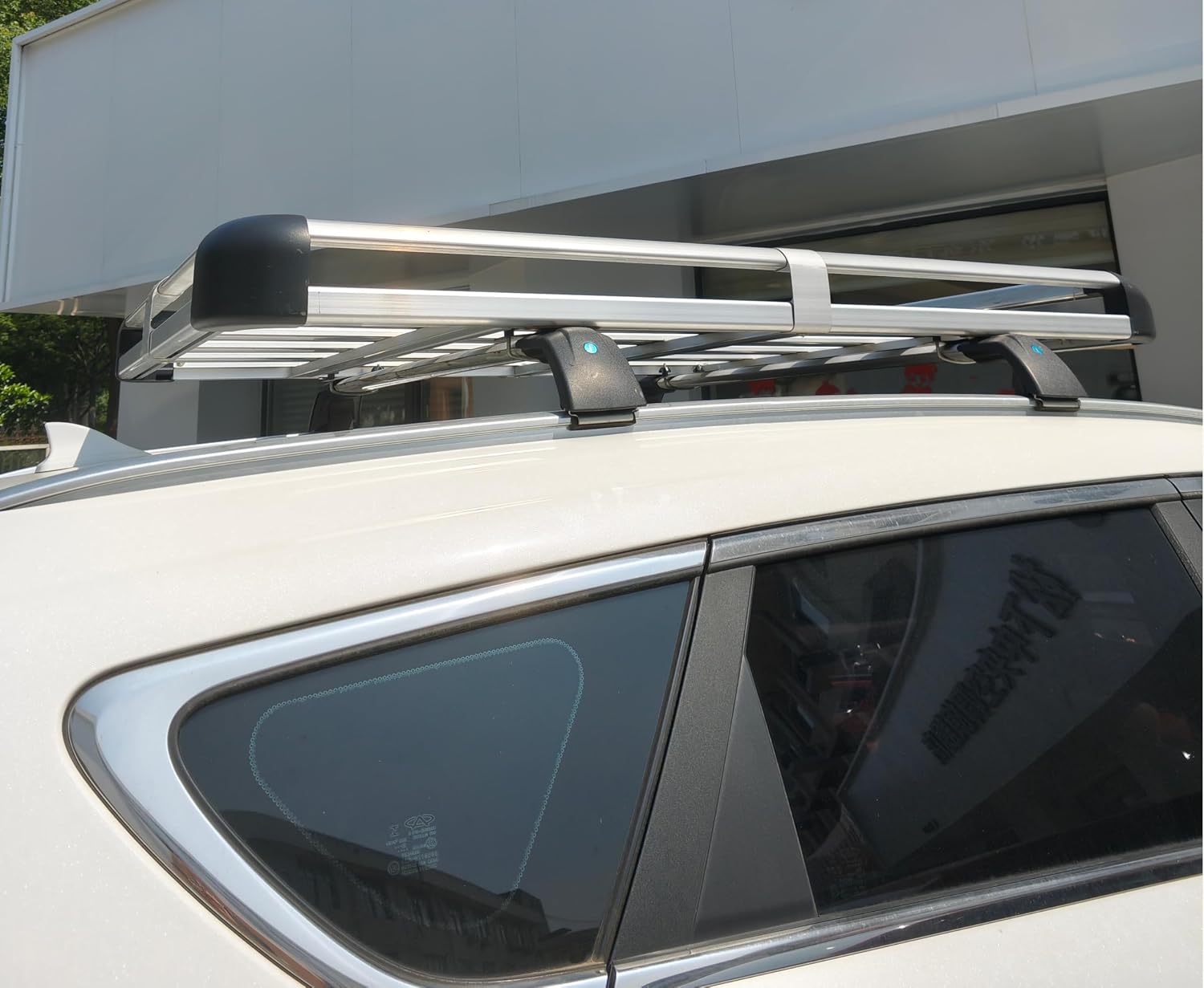 2PCS Aluminum Crossbar Cross Bar Fit for Hyundai IONIQ 5 2022-2025 SEL Limited XRT Luggage Cargo Carrier Roof Rack Rails with Anti-Theft Locks Lockable (Black with Silver)