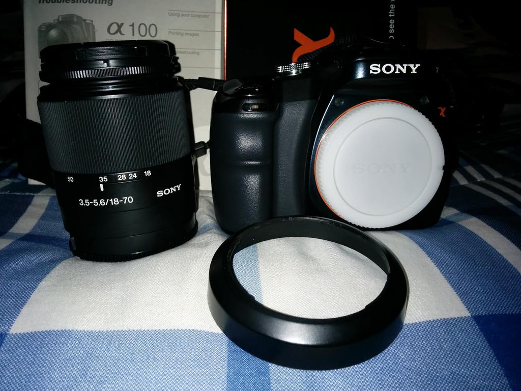 Sony Alpha A100K 10.2MP Digital SLR Camera Kit with 18-70mm f3.5-5.6 Lens