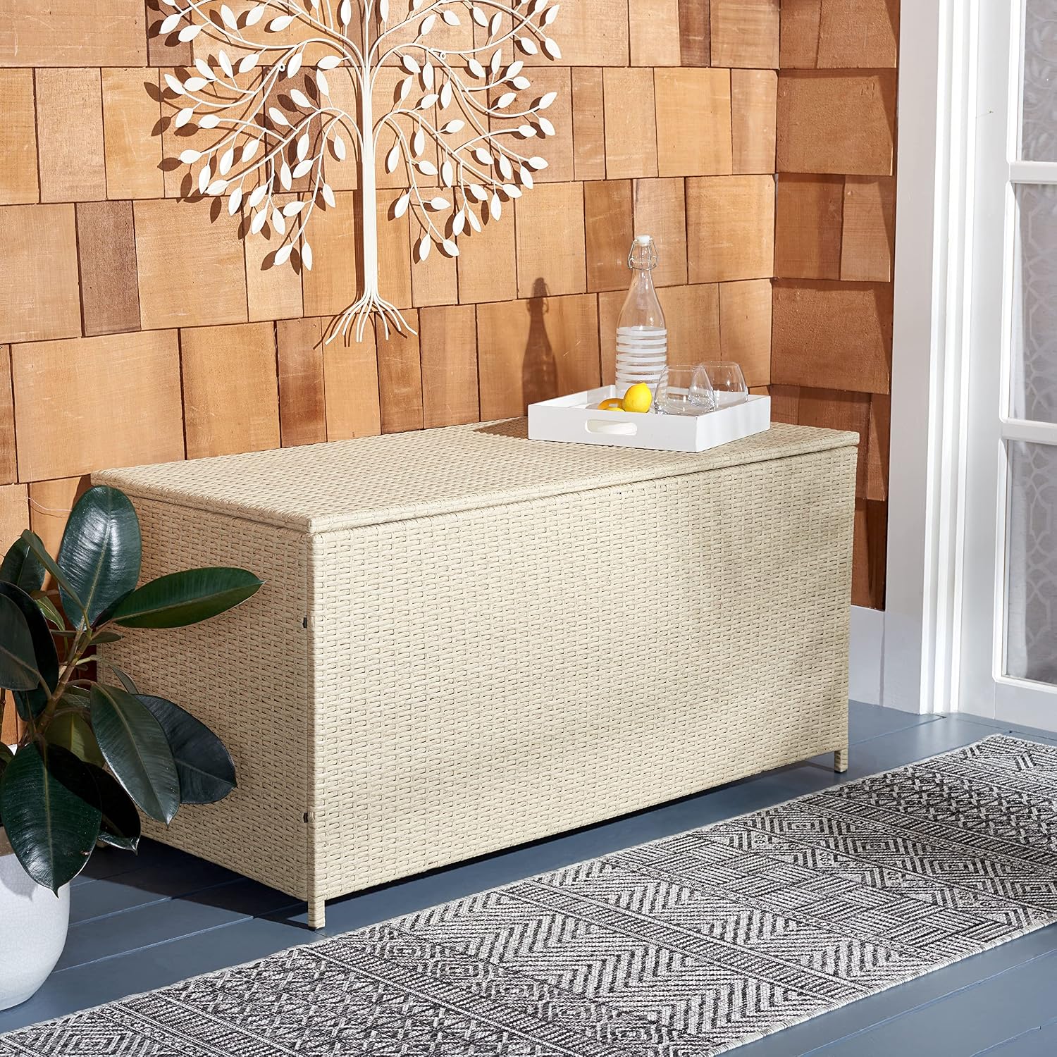 SAFAVIEH Outdoor Collection Oliveira Beige/White Cushion Box